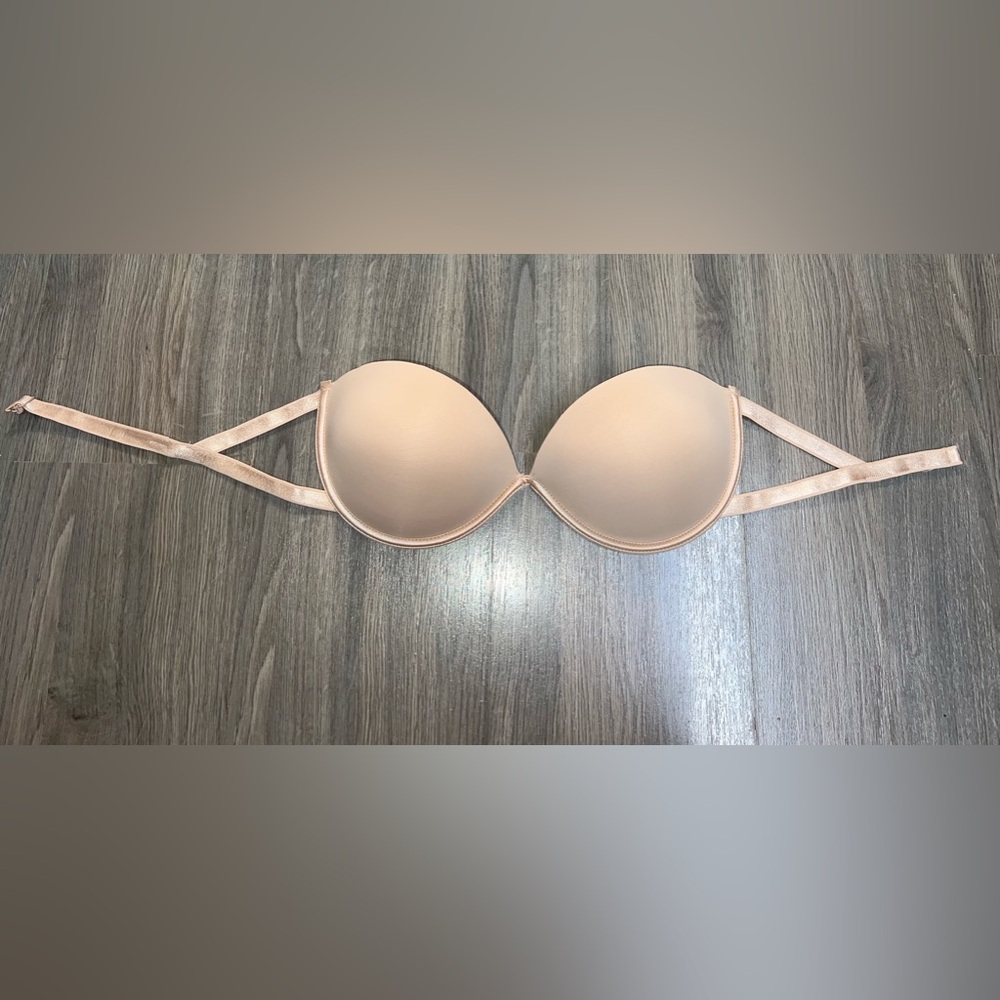 ⭐️3/$20 Shein Strapless Bra